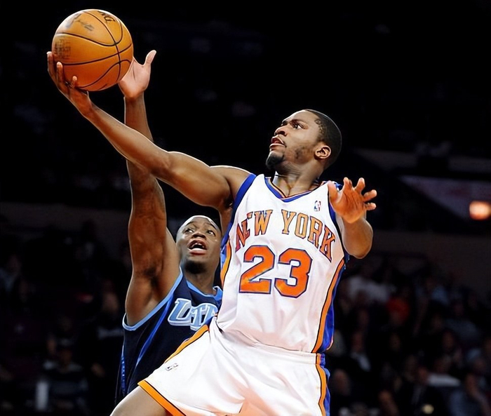 转会期体能课后，萨克拉门托国王再遭质疑备战CBA常规赛，底气十足，数据趋势出现新变化的简单介绍