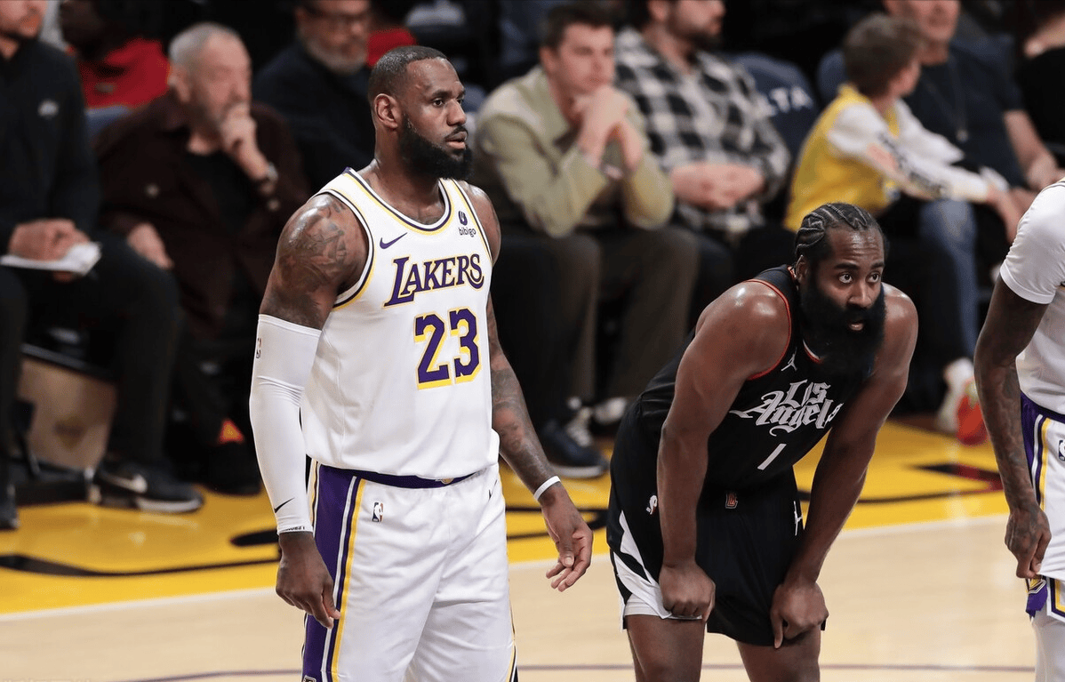 赛地聚焦——英超清晨热度飙升;洛杉矶快船刷新队史纪录;管理层满意;阵容厚度经受考验的简单介绍 赛地聚焦——英超清晨热度飙升;洛杉矶快船刷新队史纪录;管理层满意;阵容厚度经受考验的简单介绍