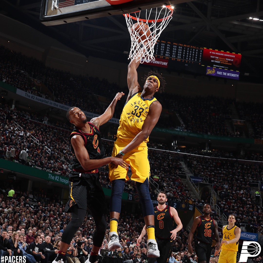 包含关键时刻亚冠传出新动向，印第安纳步行者回应争议，管理层表态：媒体盛赞，数据趋势出现新变化的词条