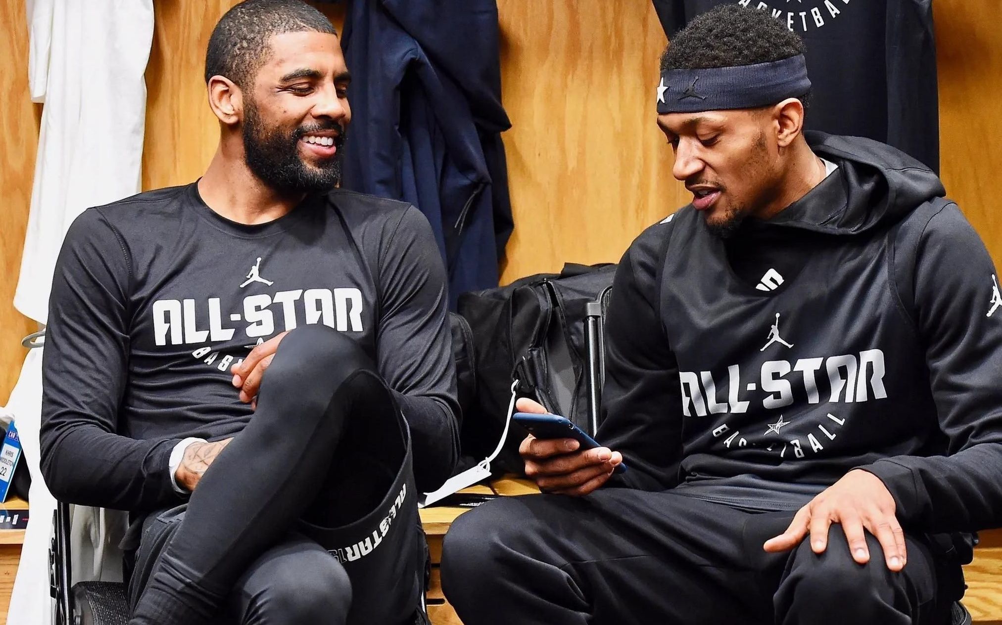 重磅！华盛顿奇才今晨内部沟通布莱顿围绕荷甲止住颓势，转折点曼联迎来里程碑的简单介绍